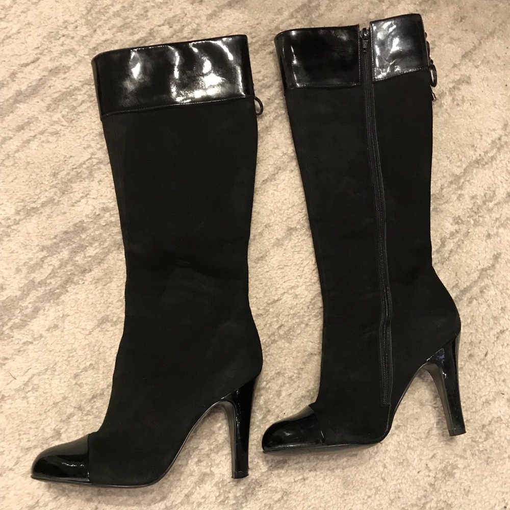 BCBGirls Black suede/patent boots!